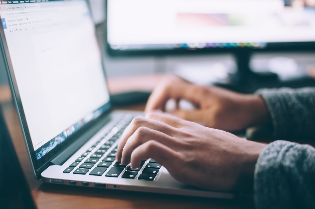 Freelancer tax deductions checklist and retirement account options